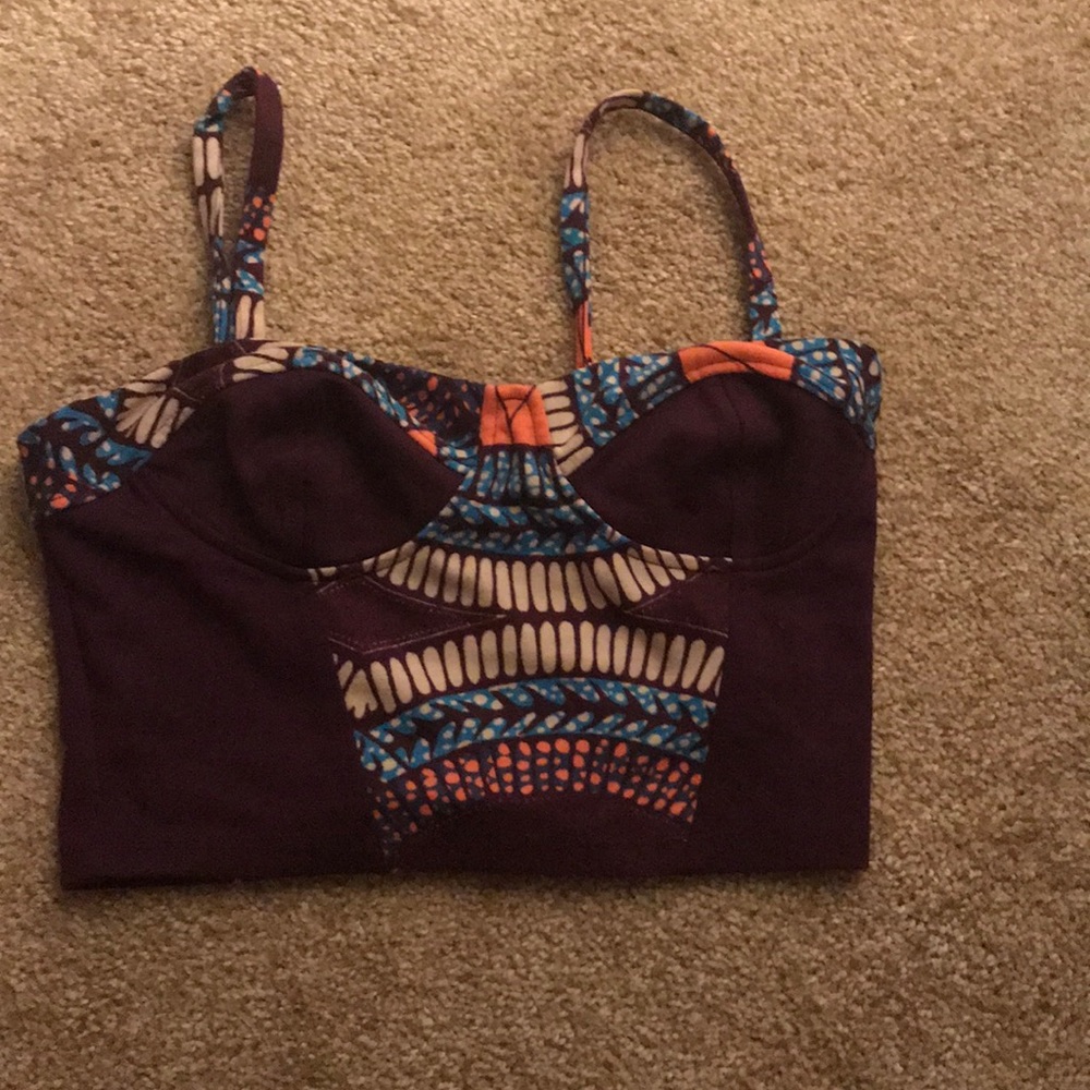 Crop top with adjustable straps